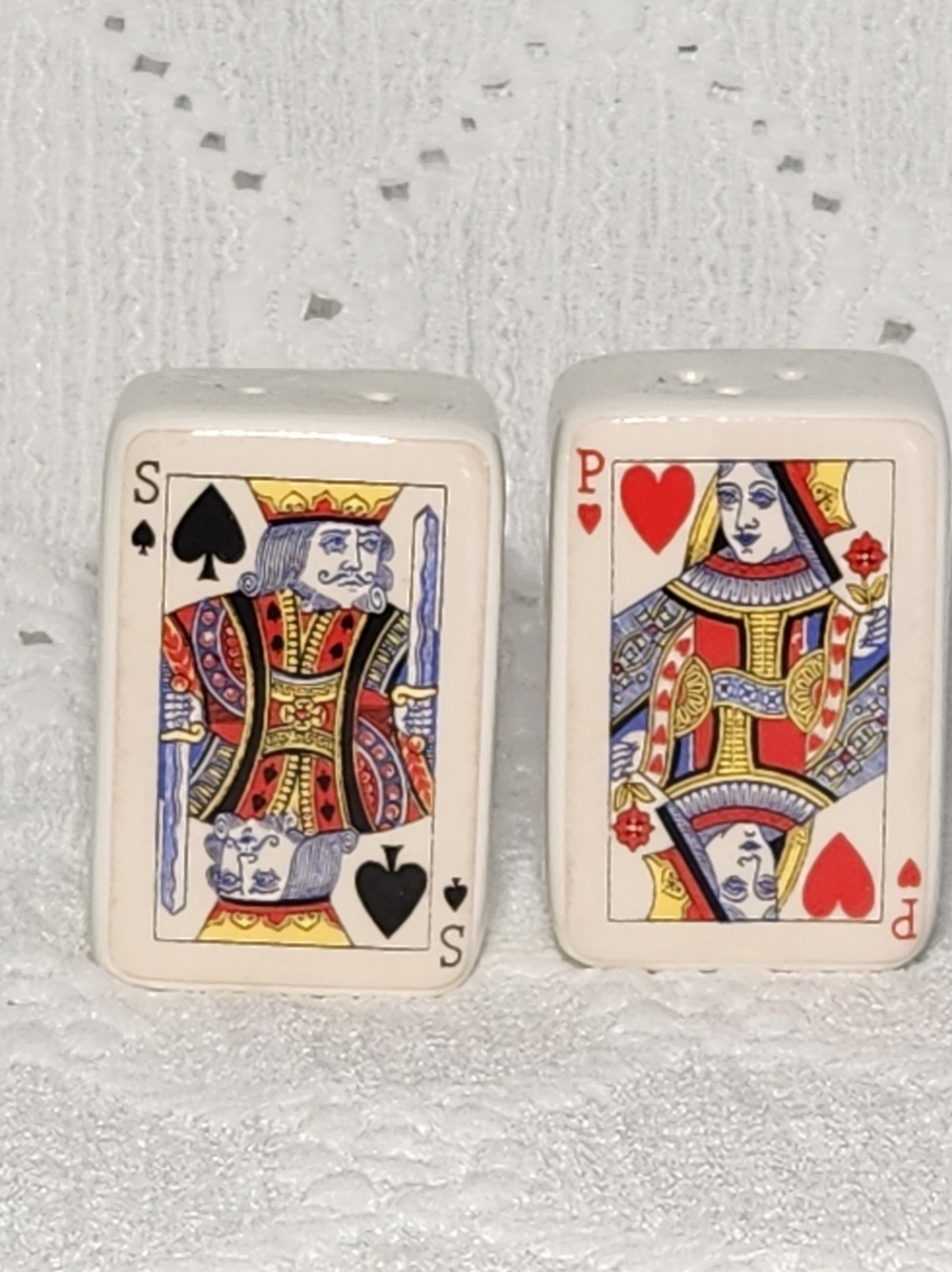 Salt And Pepper Shakers Playing Cards Queen Of Hearts King Of Spades